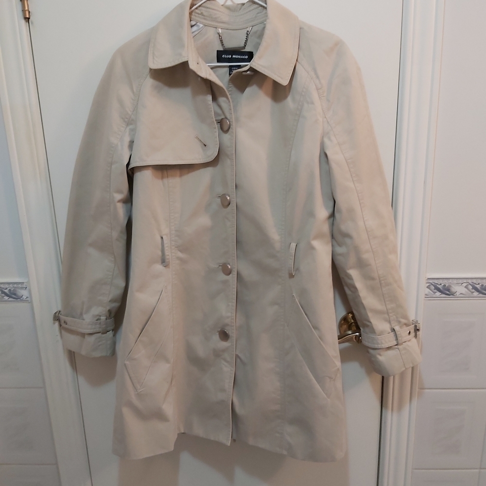 Club Monaco beige trenchcoat, size small (S)